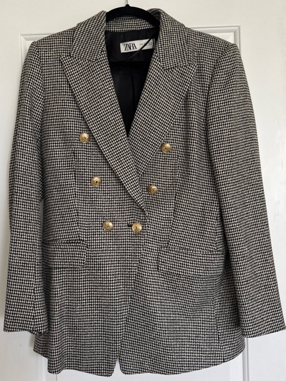 Zara Black & White Houndstooth Double-Breasted Blazer with Gold Buttons
